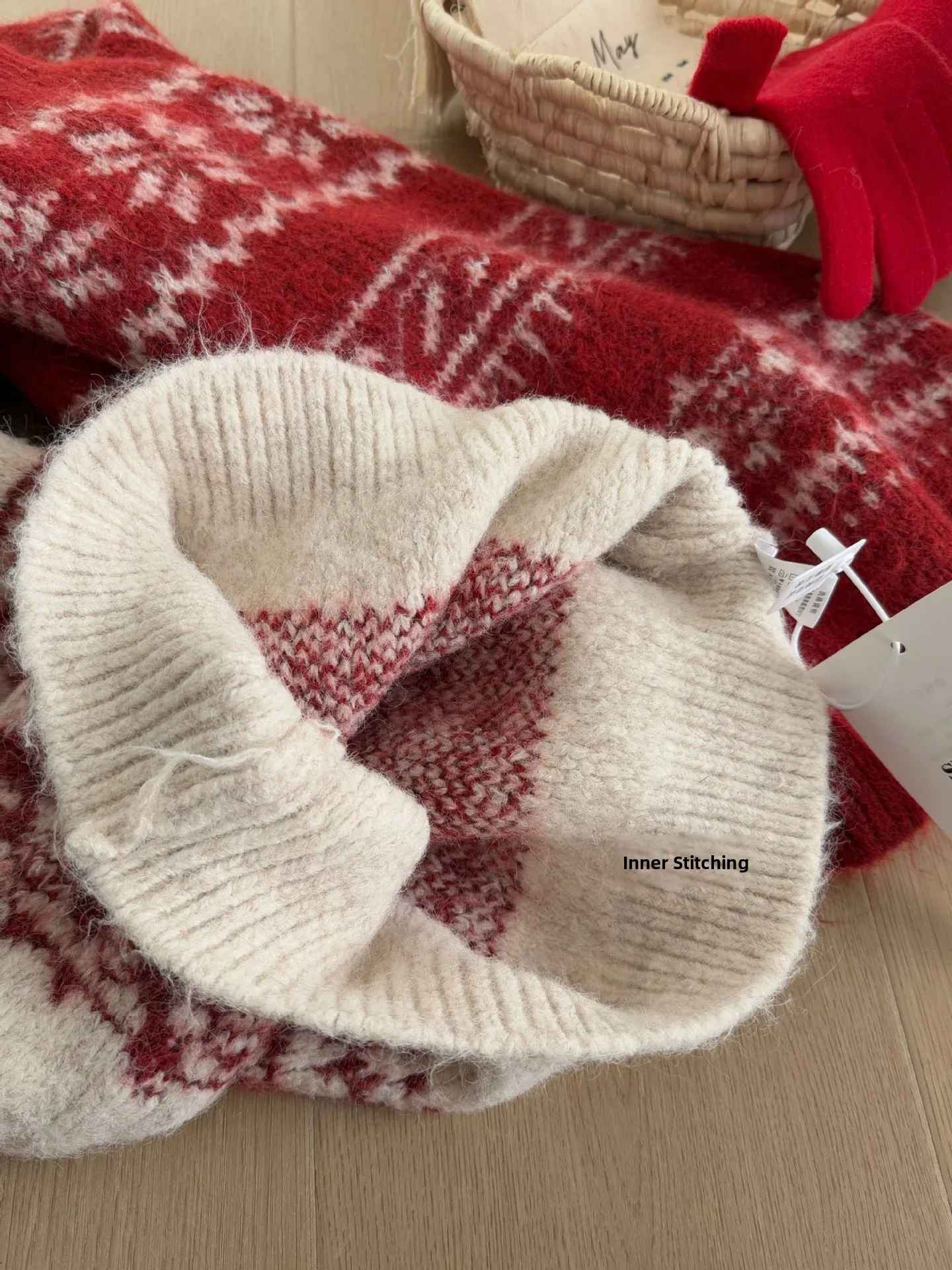 Ensemble "Magie de Noël" – Pull Oversize et Écharpe Aérienne Coordonnée