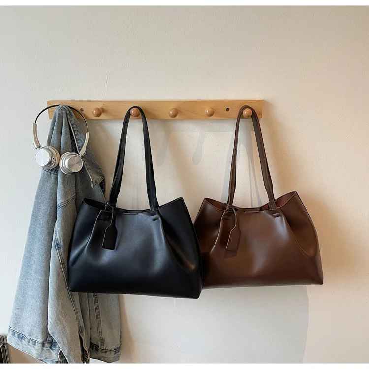 Retro Large Capacity Tote Bag Women's 2025