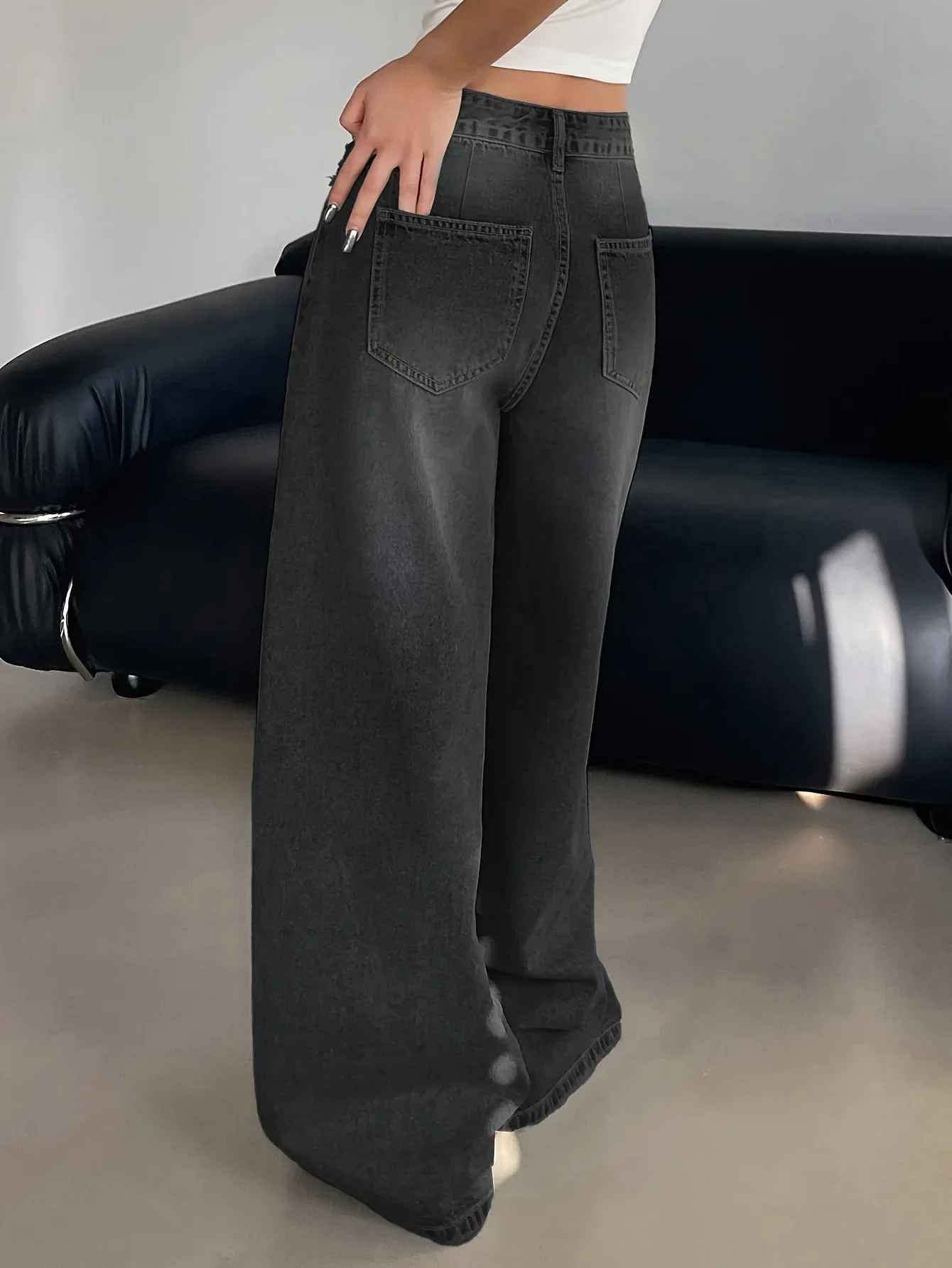 Jean Wide Leg "Urban Edge" – Coupe Oversize & Denim Délavé Premium