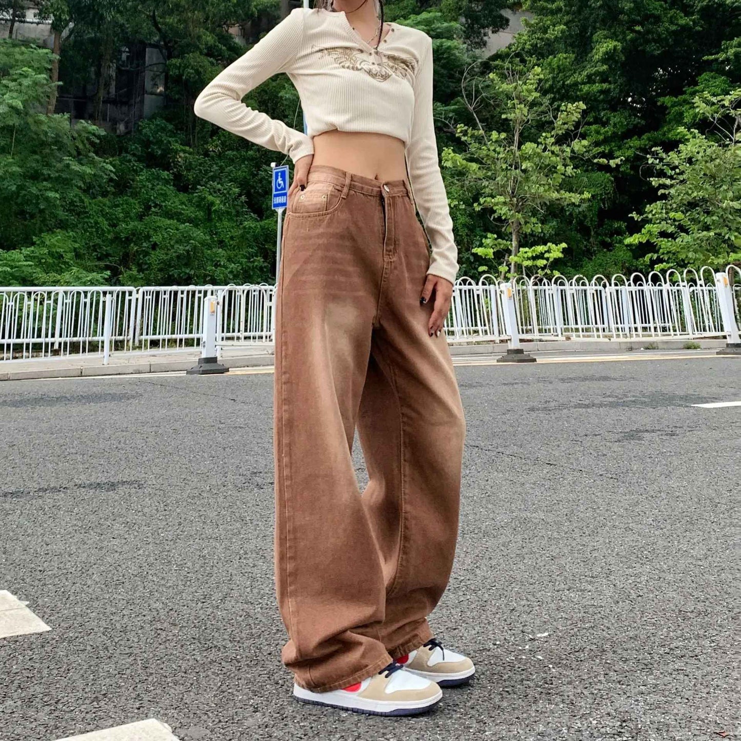 Jean Wide Leg "Coffee Fade" – L'Essence du Streetwear Rétro