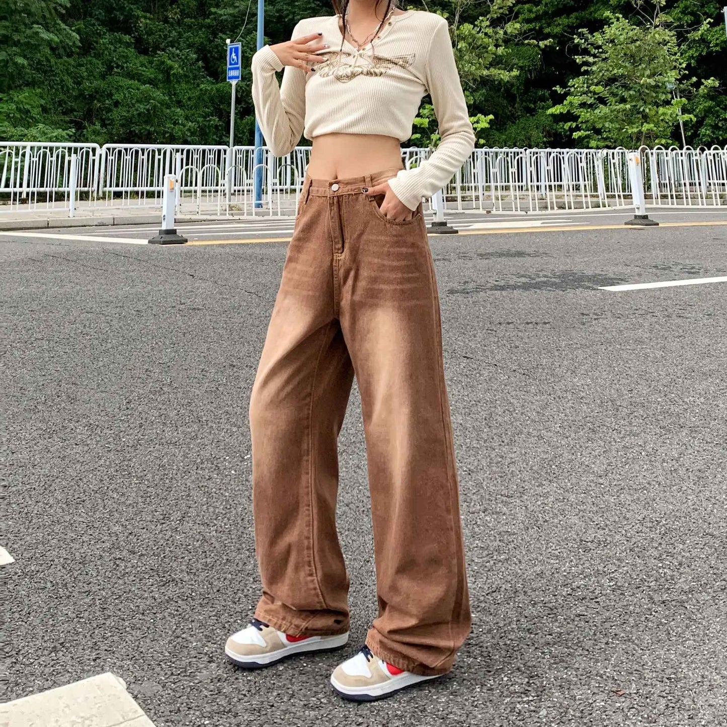 Jean Wide Leg "Coffee Fade" – L'Essence du Streetwear Rétro
