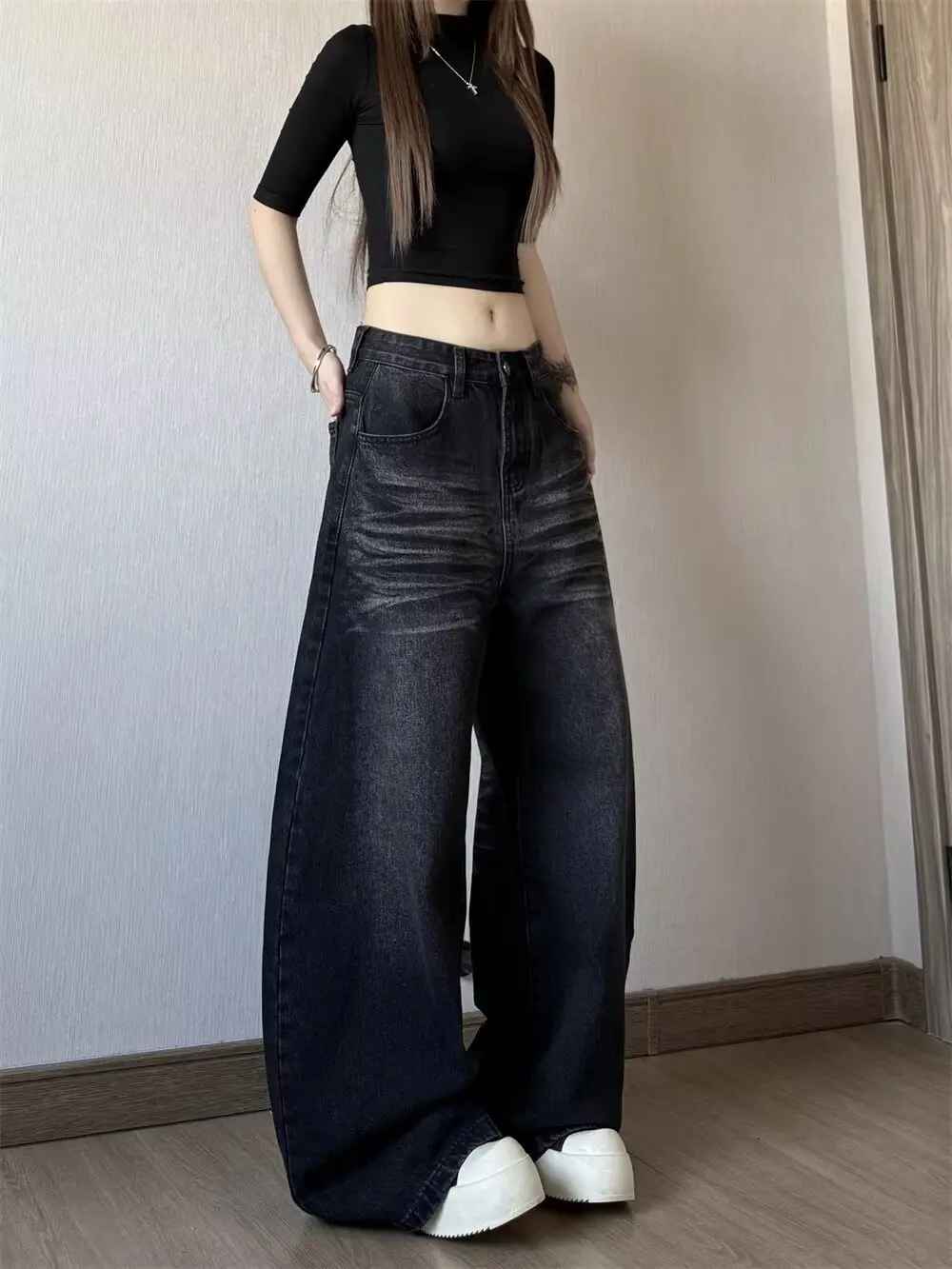 Jean Wide Leg "Neo-Vintage" – Coupe Ample & Design Moustaches de Chat