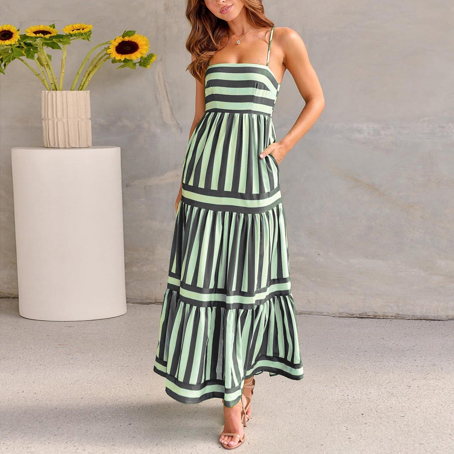 Robe longue à fines bretelles femme | Robe fluide pour l'été