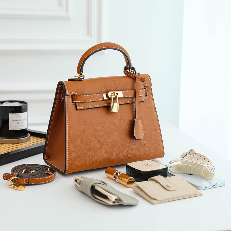 Sac Milan original de valciva